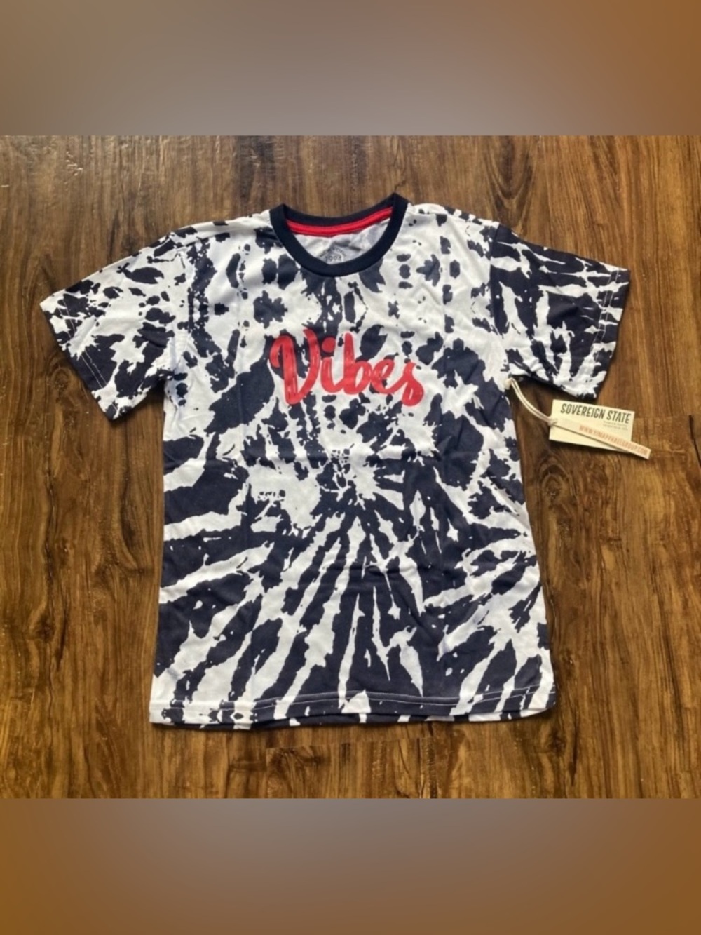 Sovereign State 'Vibes' Tie-Dye Tee - Black & White with Red Script Boys Large